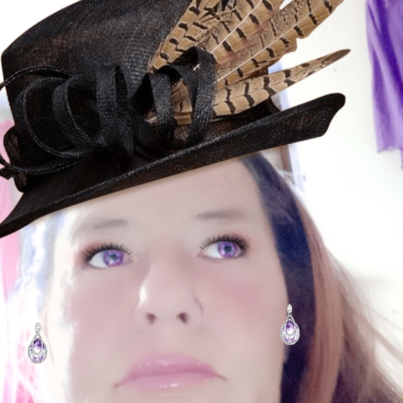 Meet your Posher, Pat - Picture 1 of 4